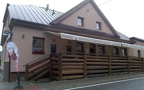 Penzion A Restaurace U Maryny